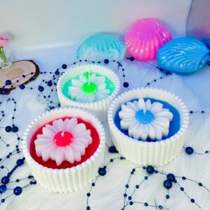 Luminous Daisy Bloom – Garden Glow Trio